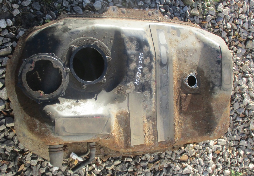 фото №1, Бак пального bak mitsubishi outlander ii 2.2d