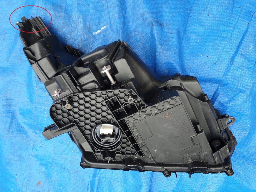 фото №9, Toyota lexus nx 300 nx300 lift лампа передня ліва