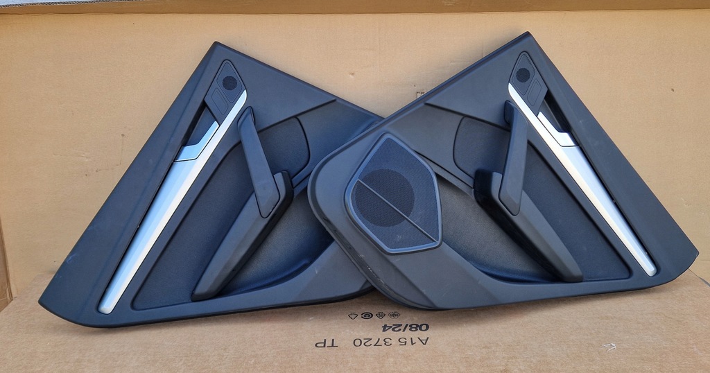 фото №12, Обшивки audi q3 материал+ кожа оригинал ideał