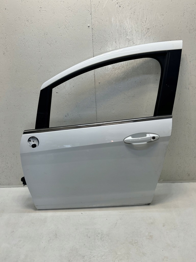 фото №1, Ford b-max передние левая дверь