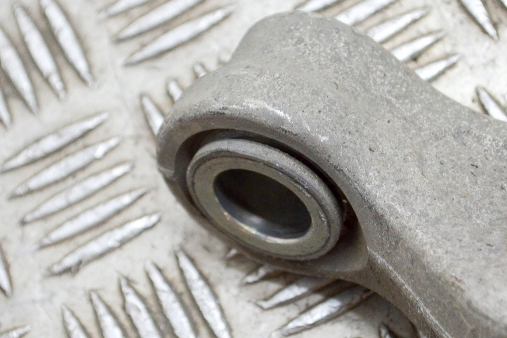 фото №7, Audi a6 allroad c7 передний правый нижний рычаг 8k0407156c 3.0diesel 200kw 20