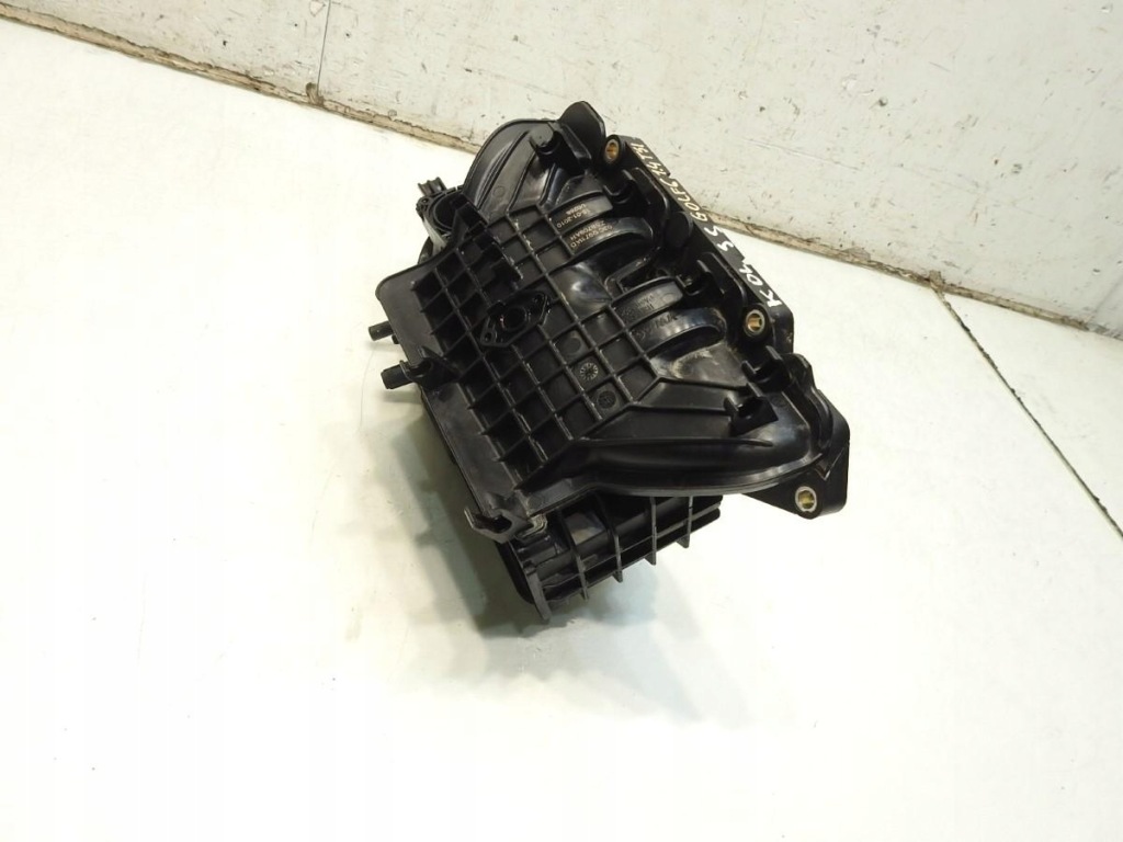 фото №9, Колектор всмоктуючий vw golf vi 1.4 tsi 03c129711ad