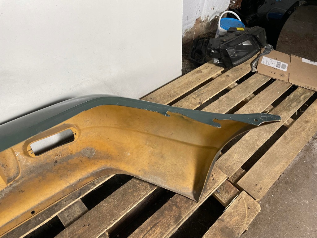 фото №5, Бампер задня задній chrysler stratus 1995- повний