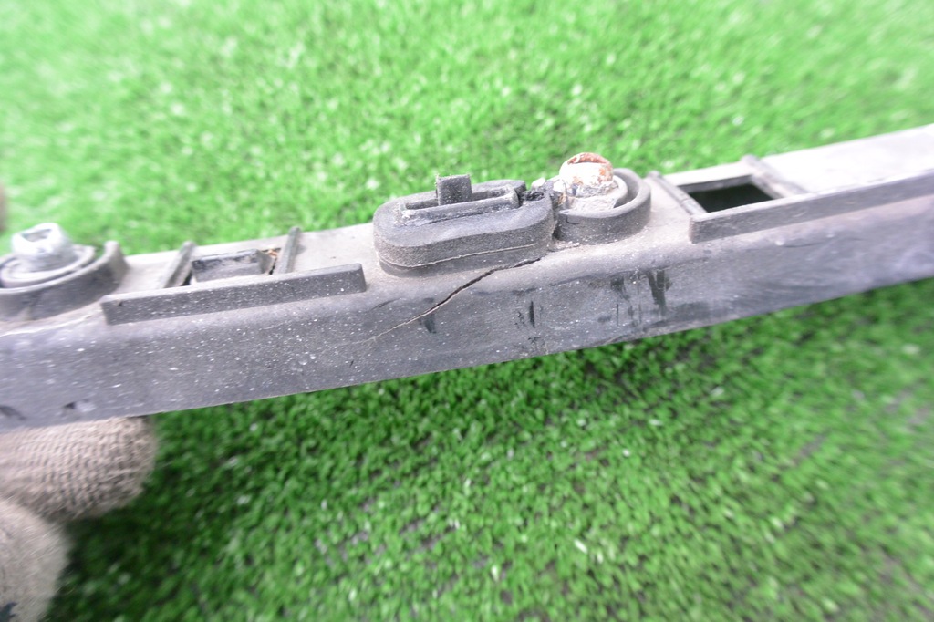 фото №6, Направляющая бампера задняя maserati quattroporte vi