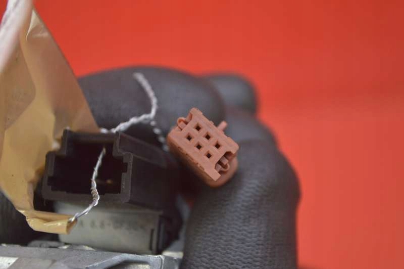 фото №12, Замок зажигания ключ n0502455 peugeot 407 1.8 16v 125 km 04-10