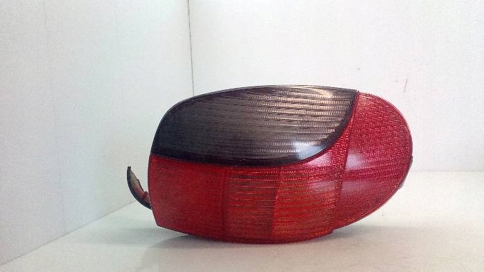 фото №8, Лампа левая задняя kombi peugeot 306 2003r.