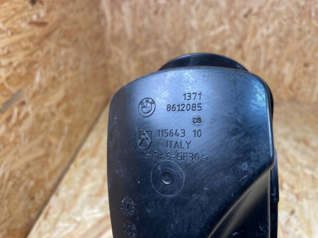 Впуск повітрозабірник труба шланг повітря bmw x3 g01 x4 g02 8612085 7623745 Ціна