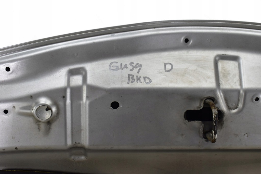 фото №10, Капот крышка двигателя toyota auris i e15 2007-2010r. 1c0