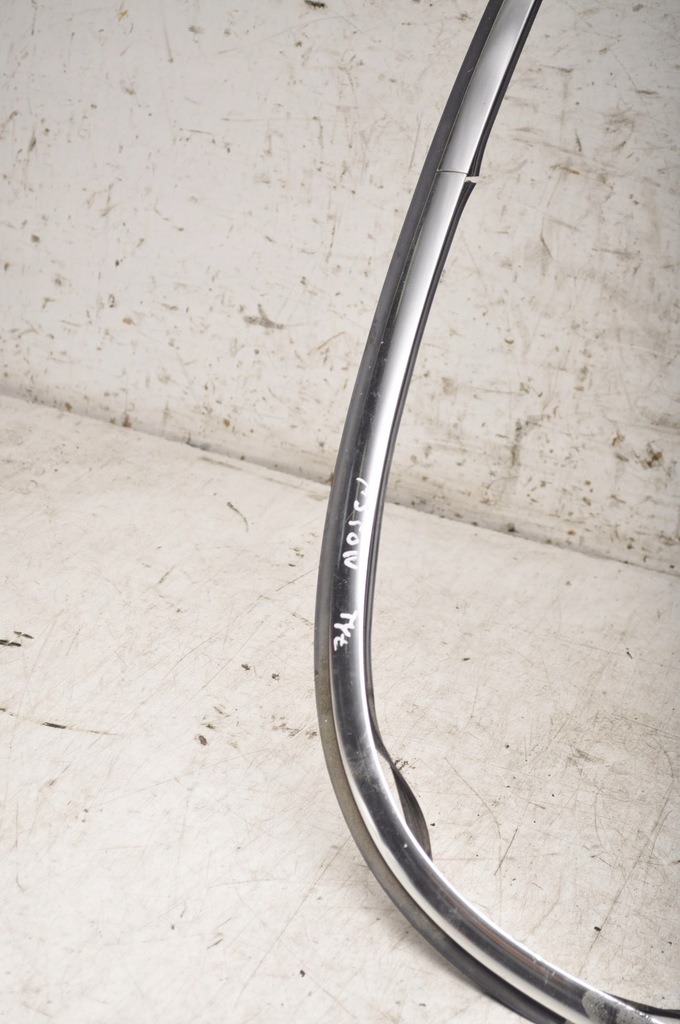 фото №9, Aston martin vanquish i vantage молдинг хром декоративная p2 задняя