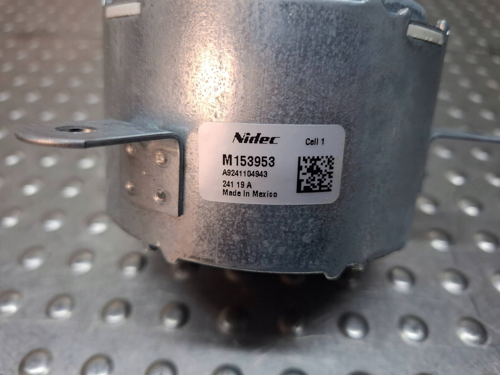 фото №7, Двигатель вентилятора радиатора 05170746aa chrysler 300 dodge viper 05-17