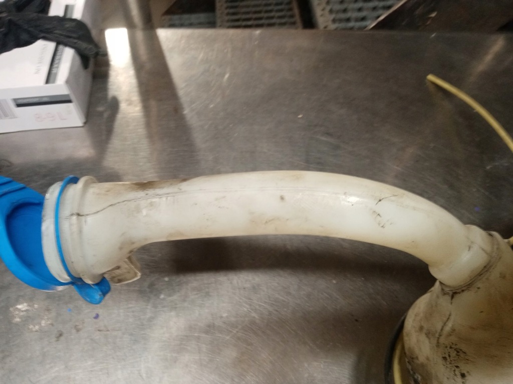 фото №4, Бак омывателя vw sharan 7m0955453