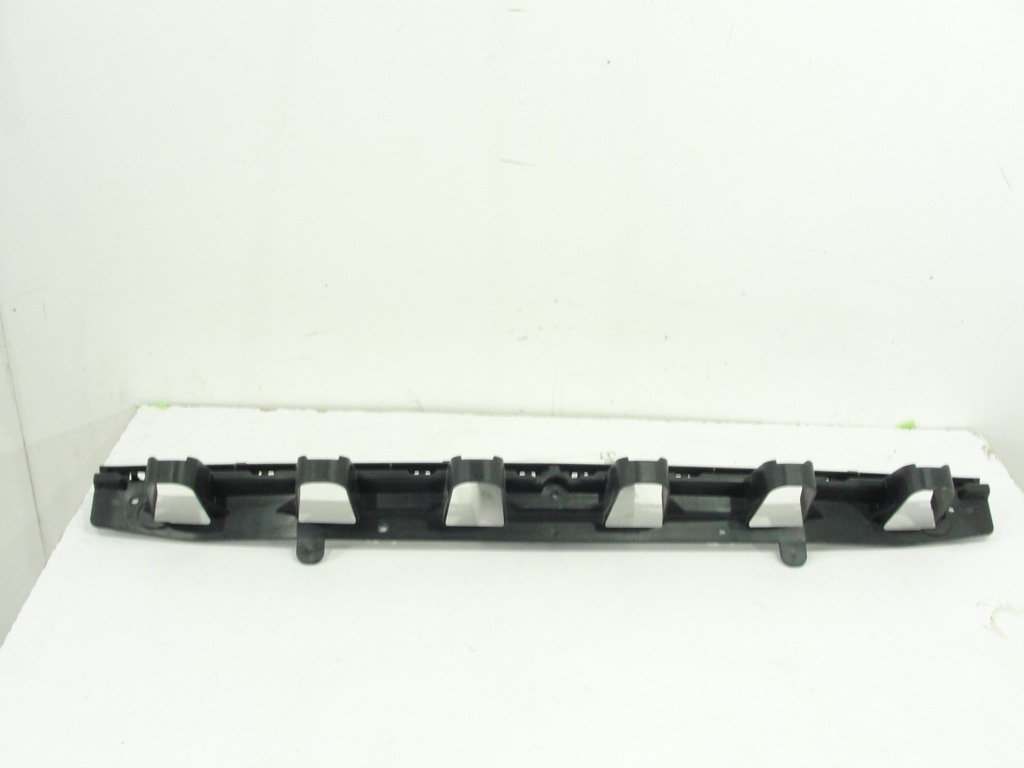 фото №1, Ford focus iv hb направляющая бампера задняя jx7b17b861a4