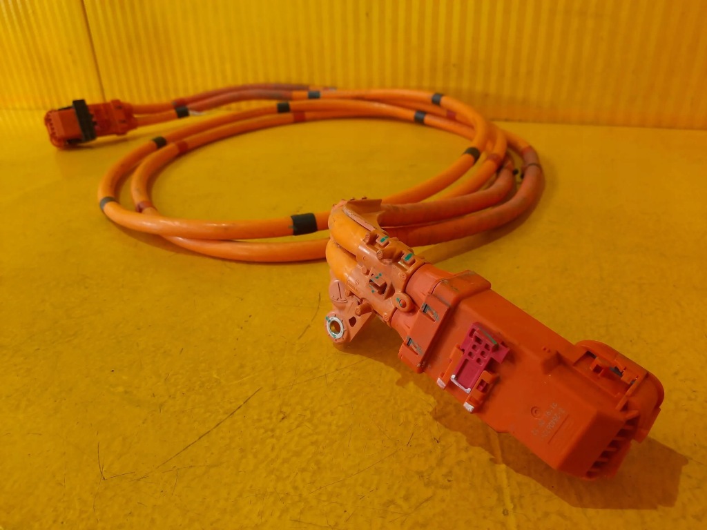 фото №4, Tesla model 3 кабель шланг аккумулятора 1109003-00-e