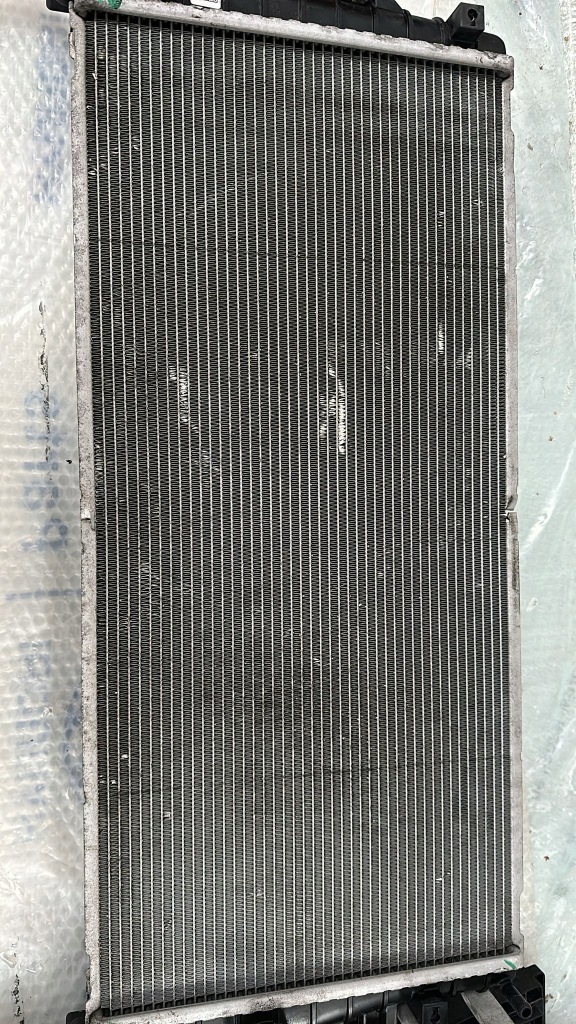 Hyundai i30 2017- радиатор воды корпус кондиционера Недорого