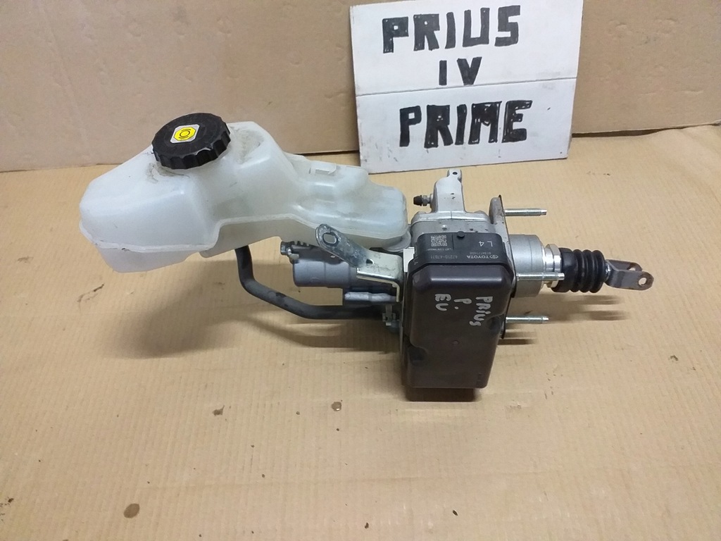 фото №1, Toyota prius iv prime насос тормозная plug in