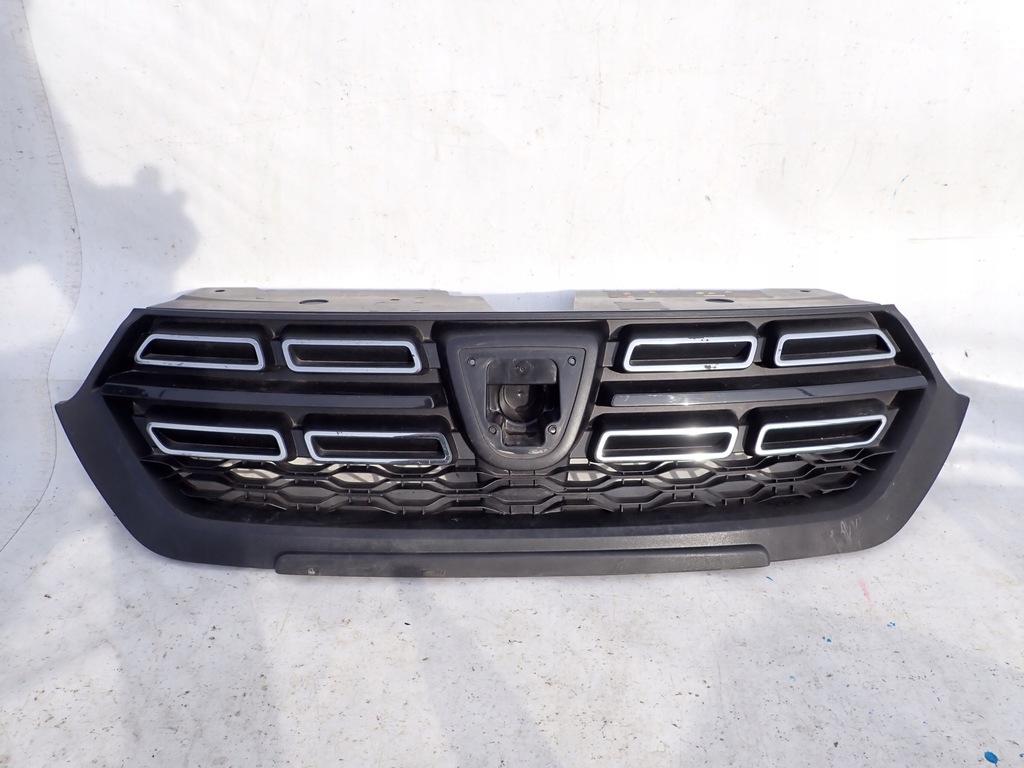 фото №1, Dacia lodgy lift 2017- решітка радіатора решітка радіатора