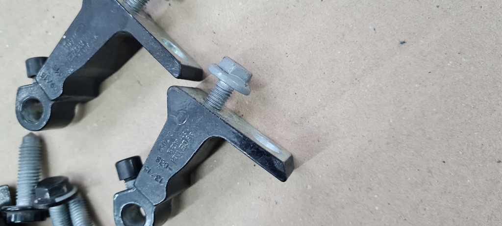 фото №12, S3 8v sedan a3 петля петли дверь левая левый задняя задние ly9b