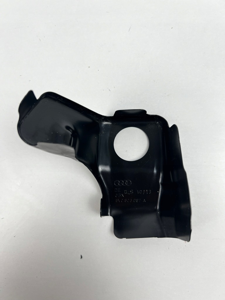 Audi a3 3 2013 - 2020 крепеж кронштейн кронштейн порог левое  8v0803087a Киев