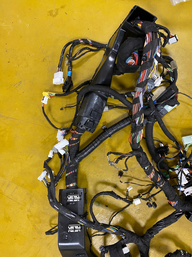 фото №14, Жгут электропроводка предохранители кабины infiniti q30
