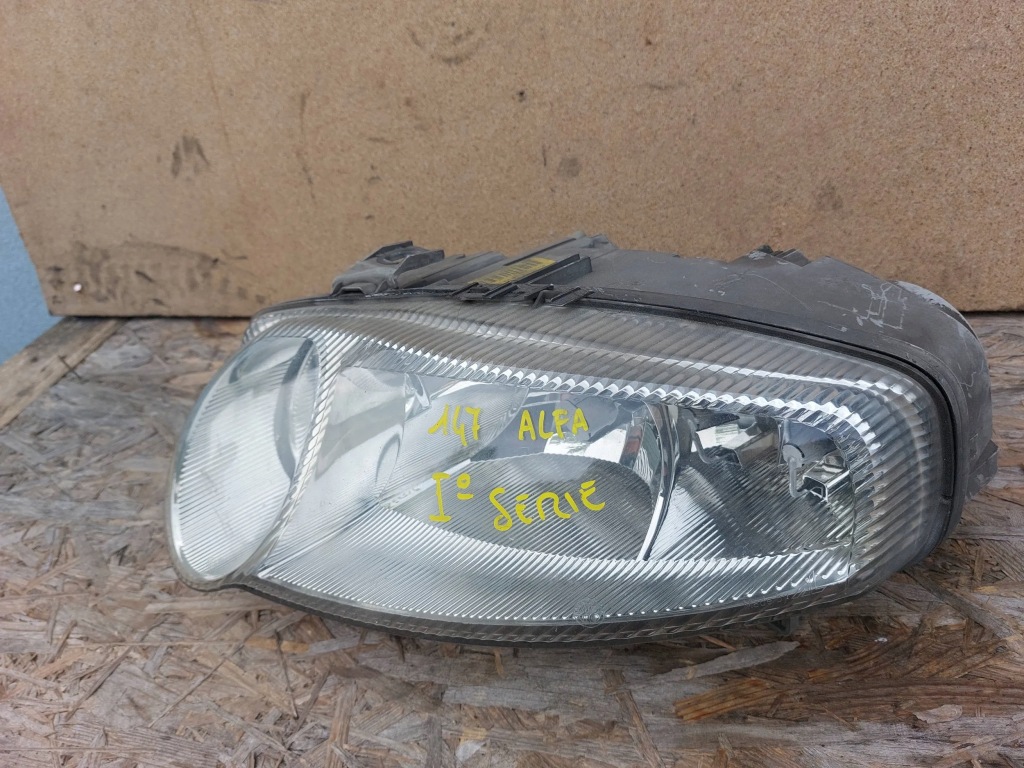 фото №3, Лампа перед левая alfa romeo 147 00-04 eu