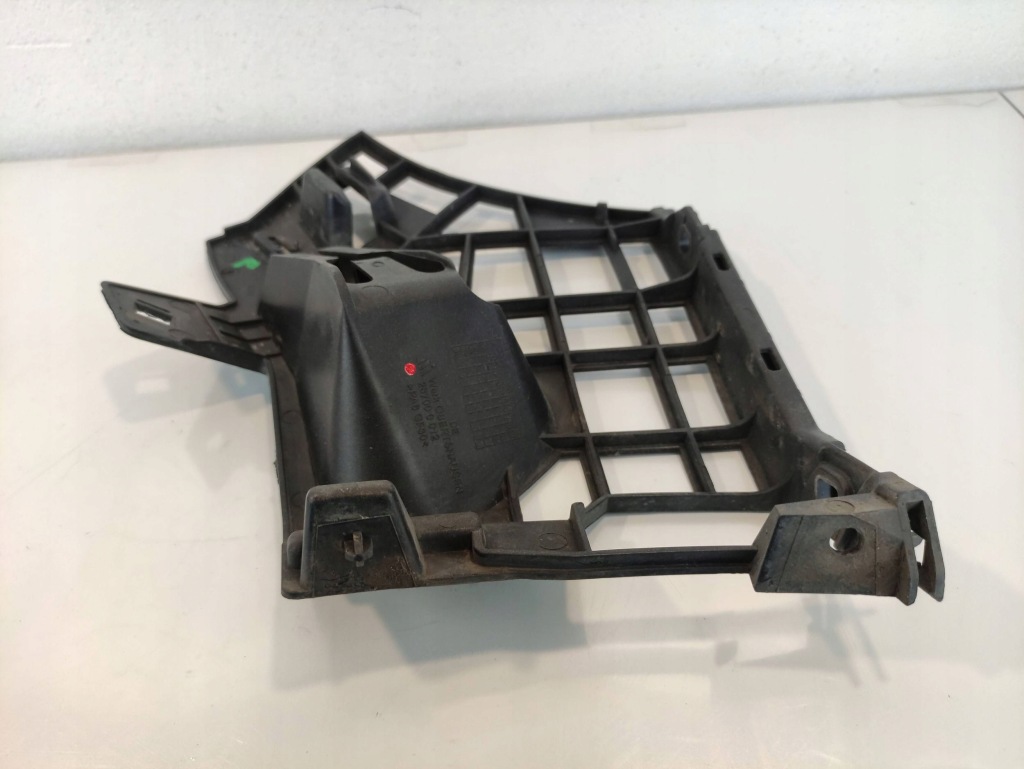 Купити Mercedes-benz gla x156 напрямна бампера лівий перед a1568850621