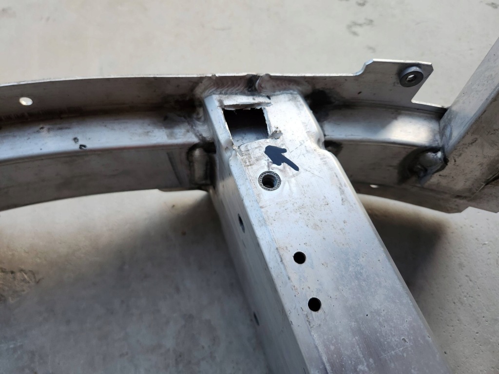 Балка бампера передній перед підсилювач - bmw x5 g05 x6 g06 2018- Зі Шроту