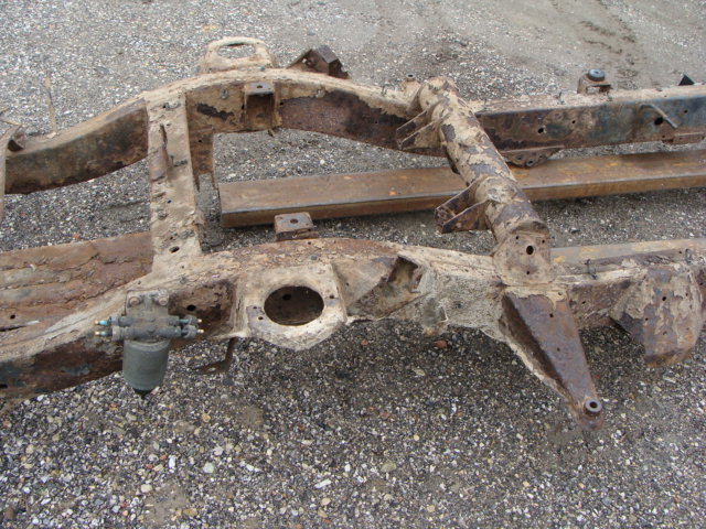 фото №7, Рама land rover discovery 2 ii