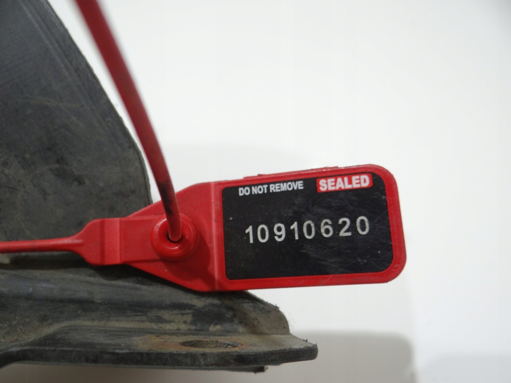 фото №7, Треугольник подкрылок правый перед bmw f02 7898892