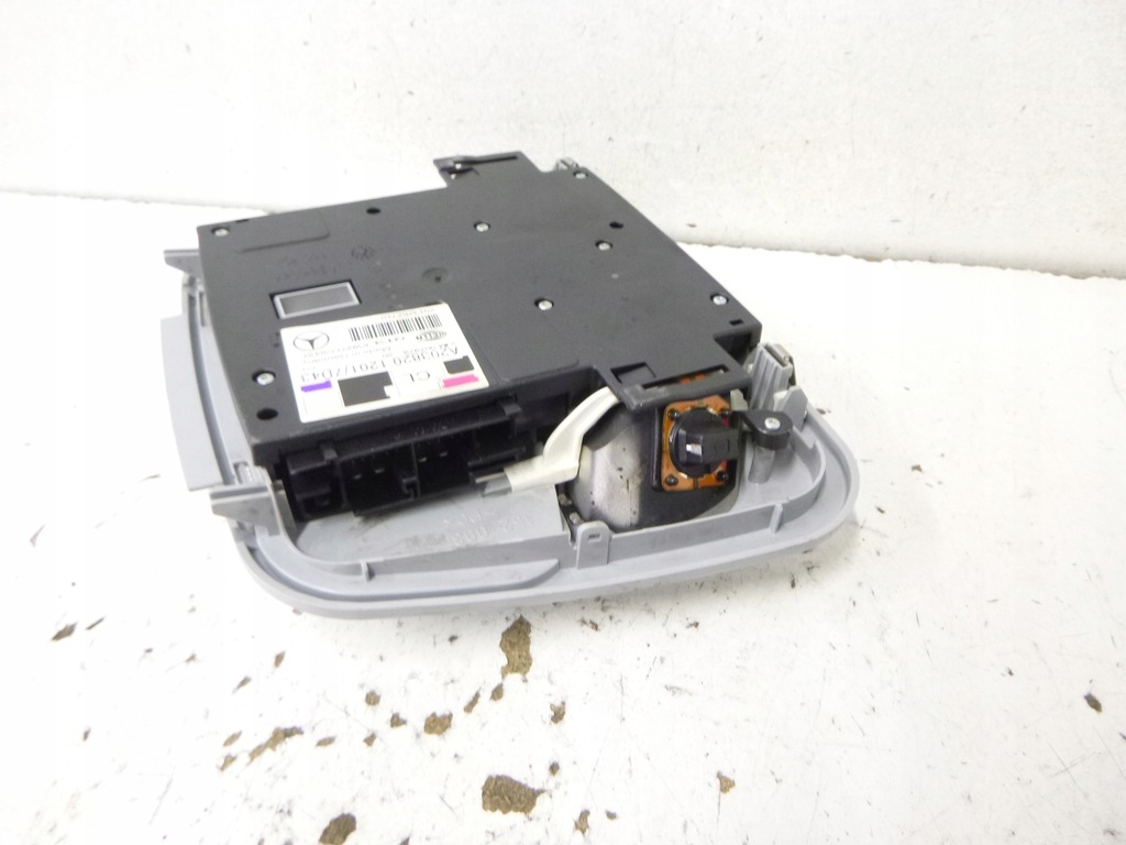 фото №14, Лампа стельовий mercedes w203 coupe 02r.