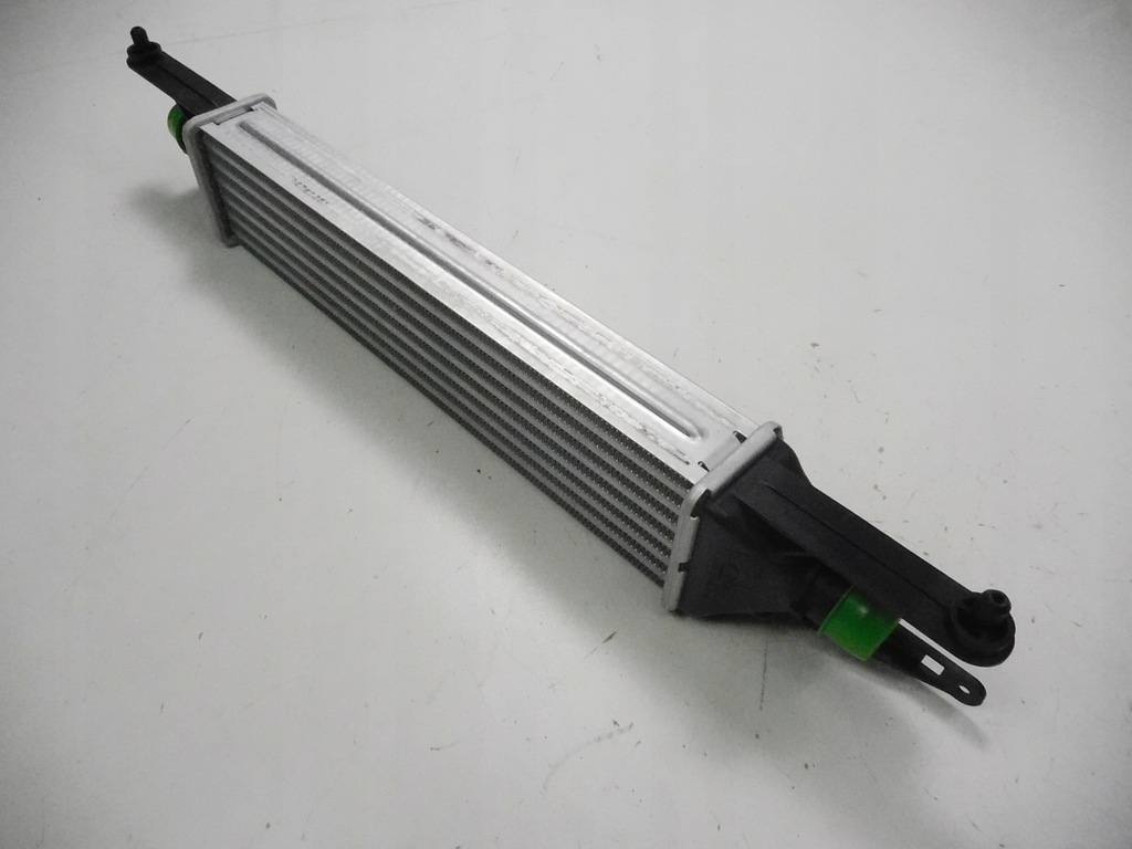 фото №7, Интеркулер alfa romeo mito 08- 55702237