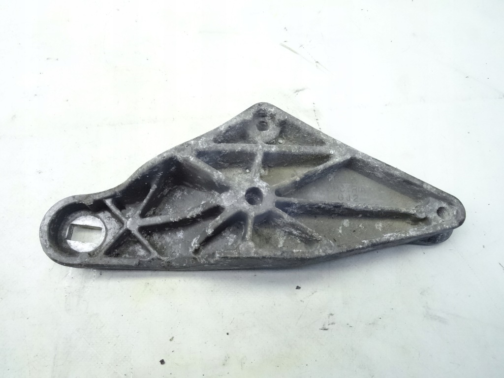 фото №1, Audi a8 d2 94-02 кронштейн опора двигателя 4d0199603b