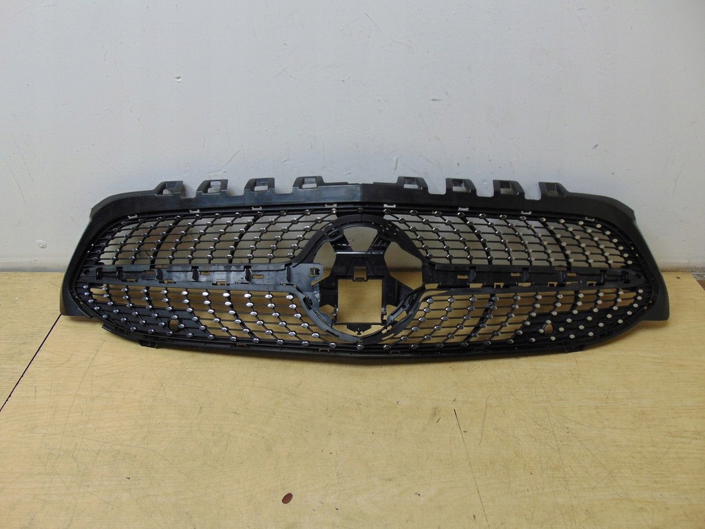 фото №1, Решётка радиатора решётка радиатора mercedes w177 a1778880200