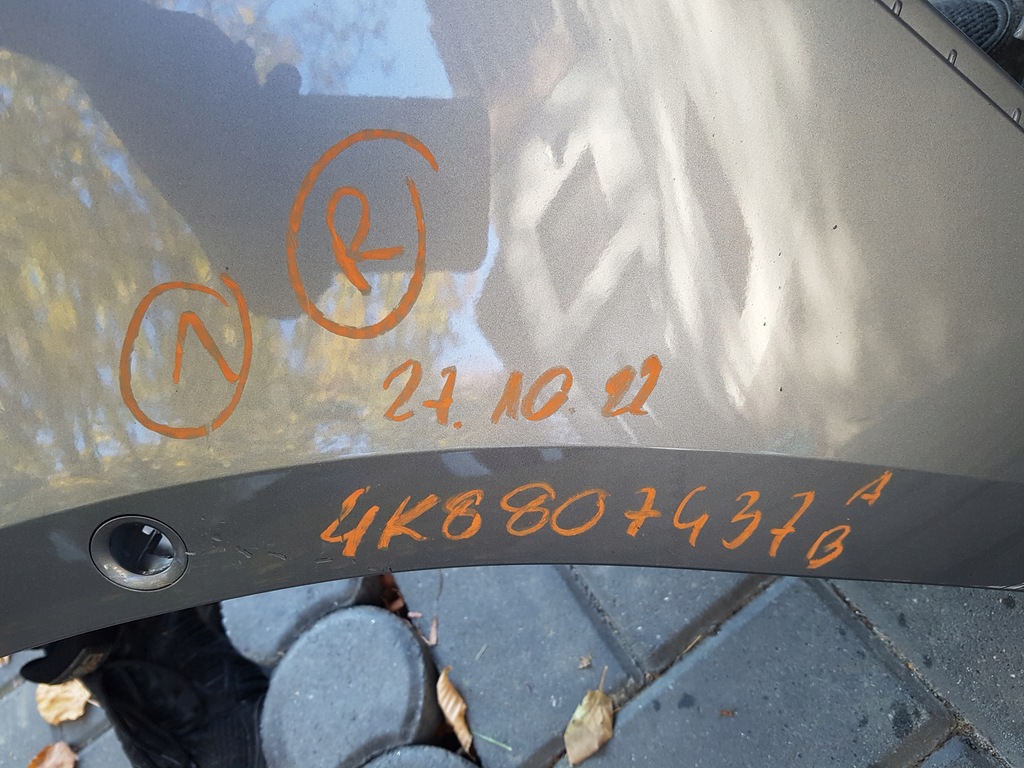 фото №11, Audi a7 17^ бампер перед 4k8807437a 6 pdc