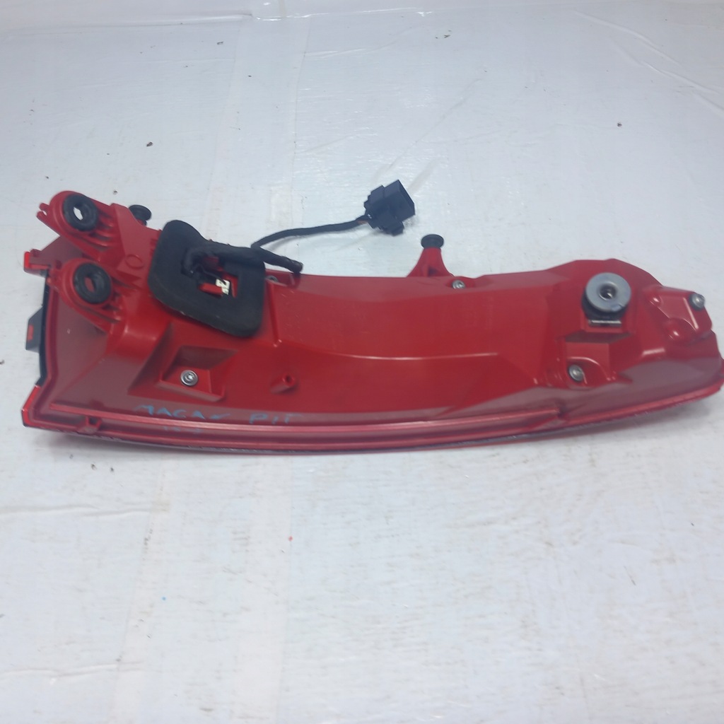 фото №8, Porsche macan 15- лампа правый задняя usa