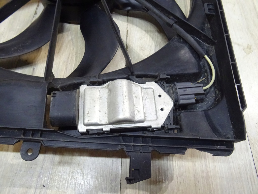 Купить Вентилятор радиатора mercedes a b klasa w176 w246 a2465000064