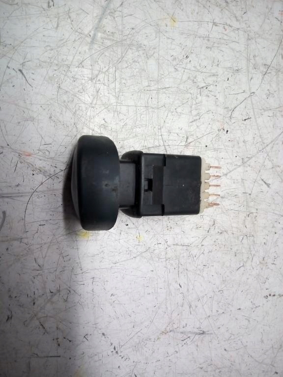 фото №3, Переключатель аварийных renault scenic i