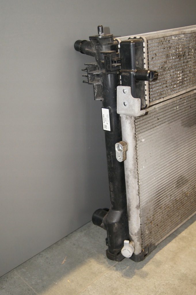 фото №6, Радіатор toyota rav4 hybrid радіатор набір 2018+