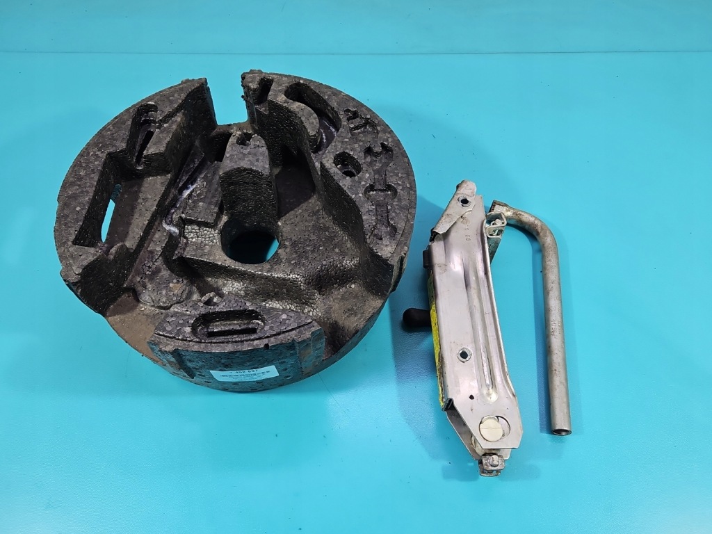 фото №1, Домкрат підйомник автомобільний трапецієподібний audi a3 8l