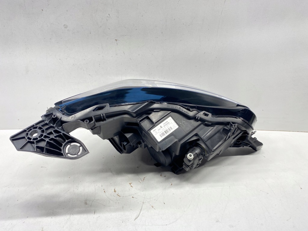 Купити Фара передня перед ліва full led peugeot 208 2 2008 2 2019-