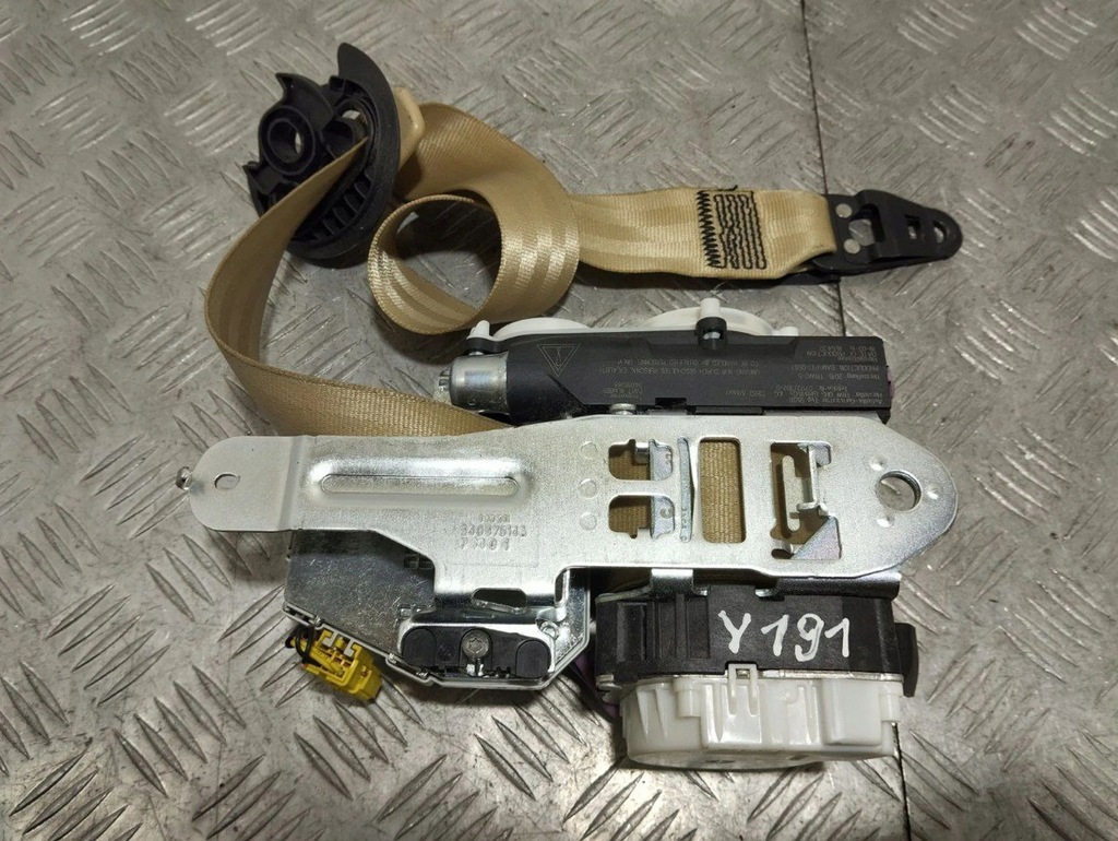 фото №5, Audi a8 s8 d4 4h 2014 pas безпеки сидіння передній 4h0857705c