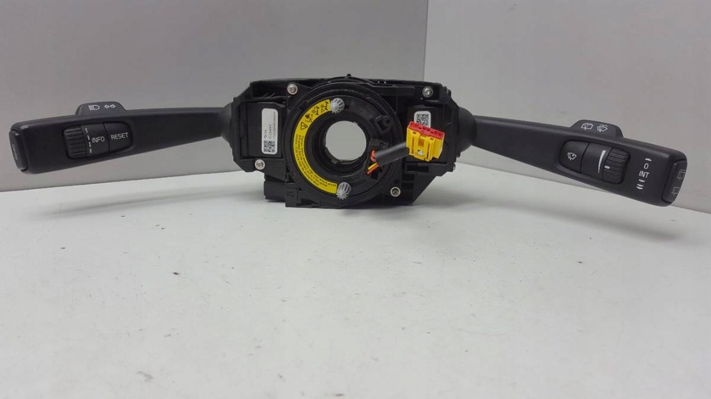 фото №1, Перемикач комбінований 31334644 volvo xc60 i eu