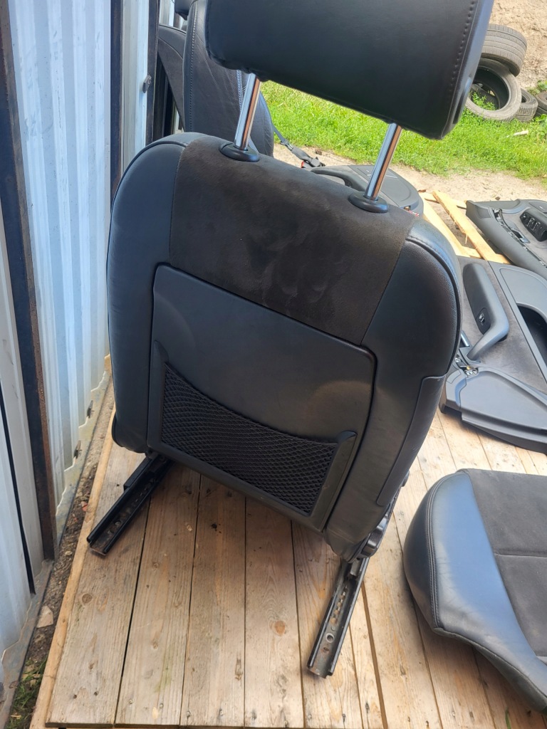 фото №10, Сидіння + обшивки заднє сидіння audi a4 b6 s line pół шкіра алькантара комплект