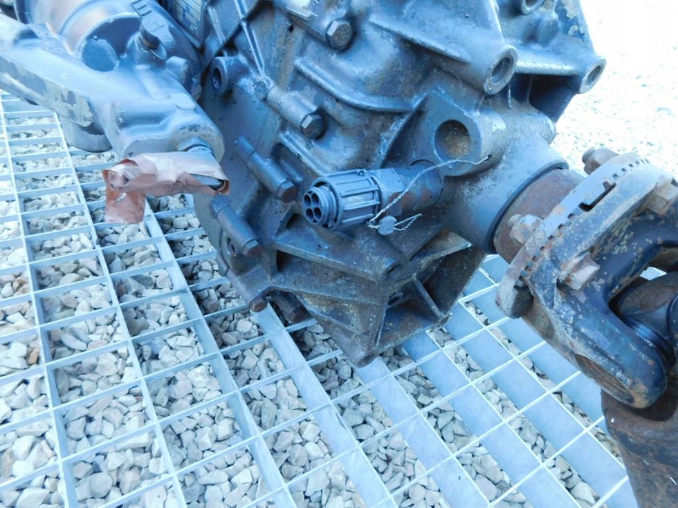 Коробка передач передач daf lf 45 150 3.9 s5-42 5 передач 1307050344 cummins Недорого