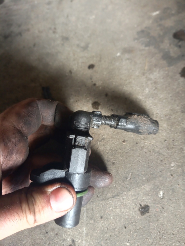 фото №8, Датчик положение вала грм 7518628-06 6104707807009 bmw e46