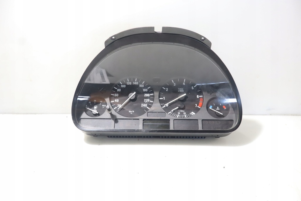 фото №1, Приборы bmw 5 520i e39 2.0