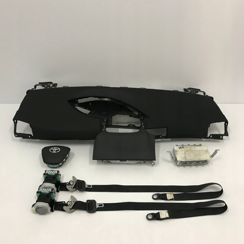 фото №1, Verso приборная панель консоль подушки безопасности ремни подушка безопасности