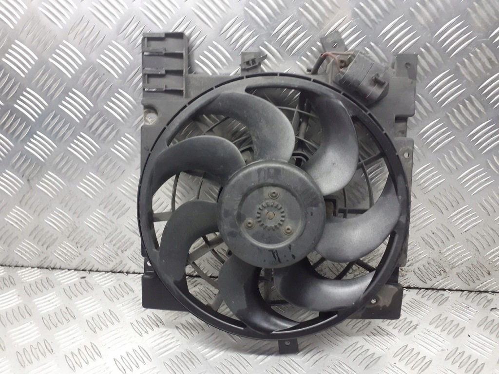фото №1, Вентилятор радіатора opel zafira b 1.9 cdti 0130303302