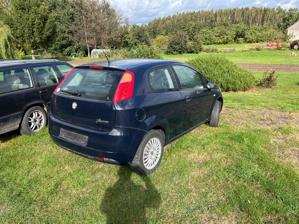 фото №6, Заднее сиденье сиденья задняя fiat grande punto хэтчбек 3d