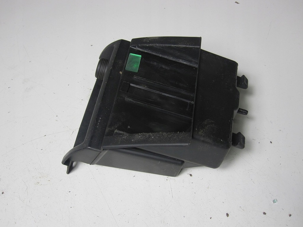 фото №9, Бардачок с прикуриватель vw polo ii 92r