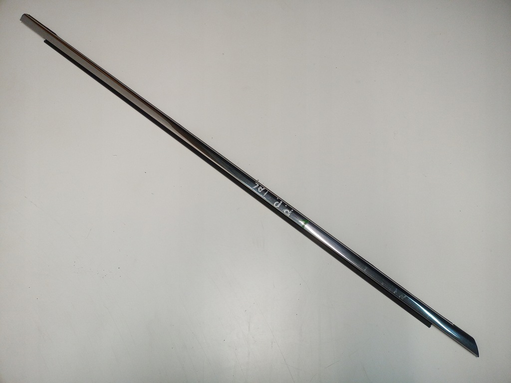 фото №1, Молдинг ущільнювач правий перед хром renault talisman